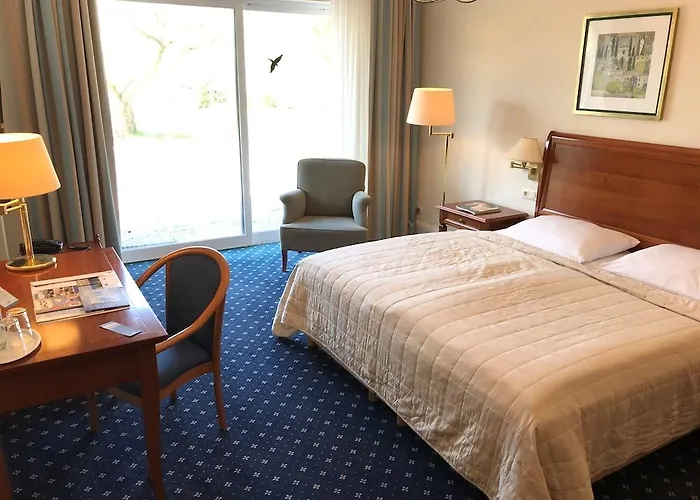 Hotel Kleinhuis Mellingburger Schleuse 4*