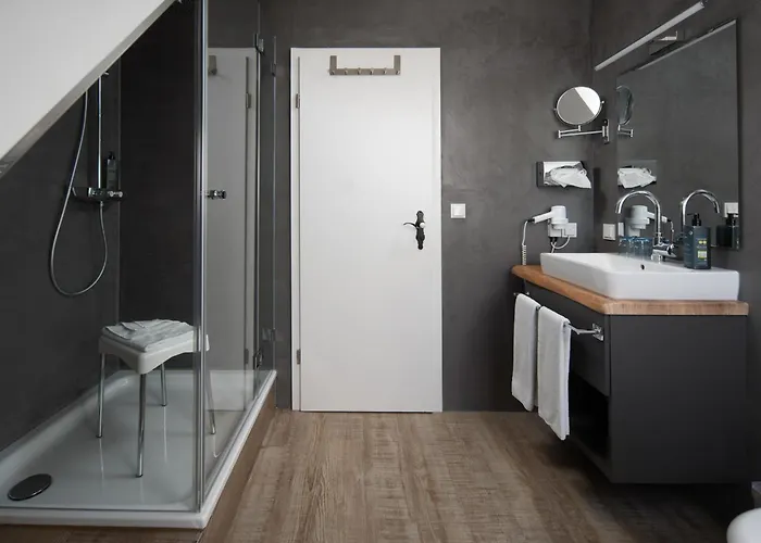 Hotel Kleinhuis Mellingburger Schleuse 4*