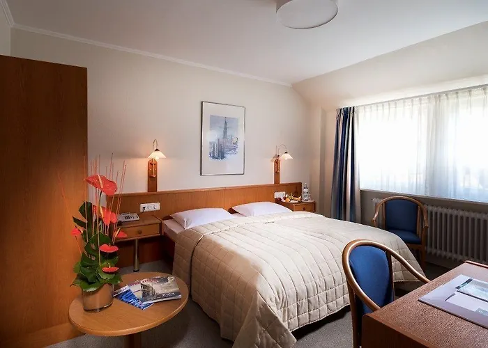 Kleinhuis Mellingburger Schleuse Hotel Hamburg-Harburg