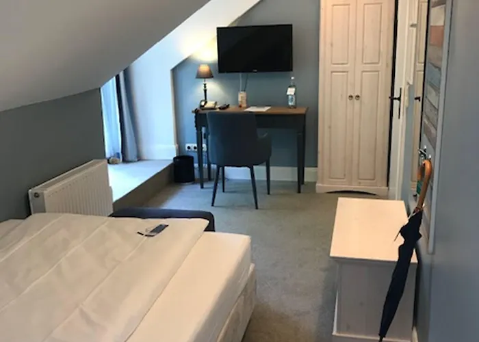 Kleinhuis Mellingburger Schleuse Hotel