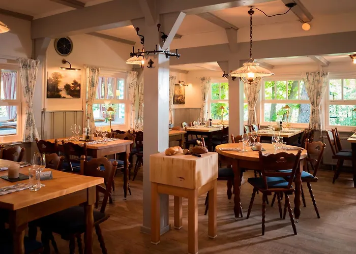 Kleinhuis Mellingburger Schleuse Hotel 4*