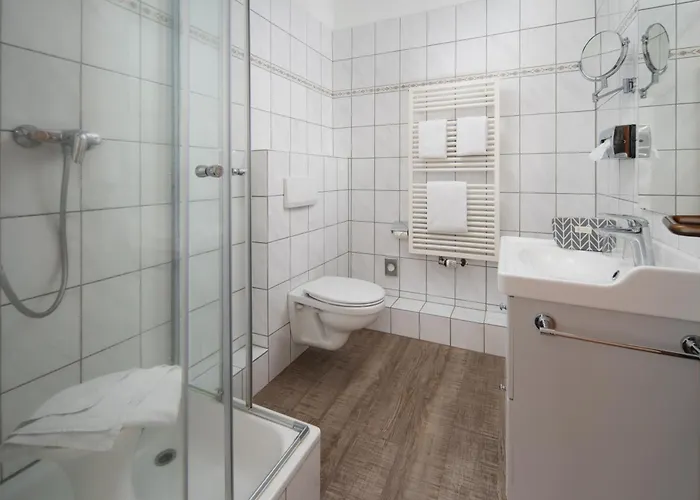 Kleinhuis Mellingburger Schleuse 4*